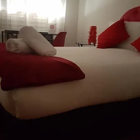 Le Di Porta San Felice - Self Check In Гостевой дом 4*