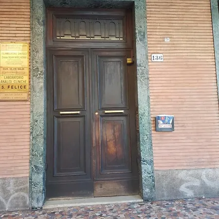 Le Di Porta San Felice - Self Check In Bologna