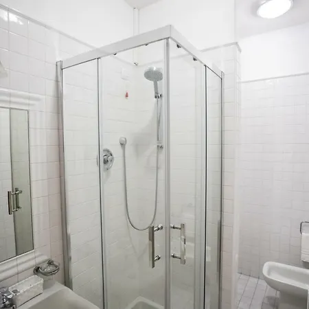 Le Di Porta San Felice - Self Check In Guest house
